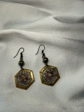 Hexagon Wire-Detail Drop Earrings - Gold & Bronze